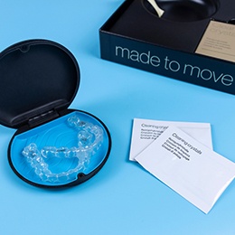 Invisalign with cleaning crystals
